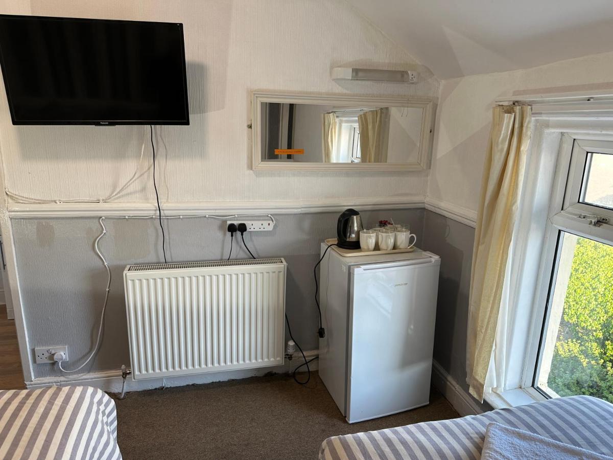 Guest house Tuxford House